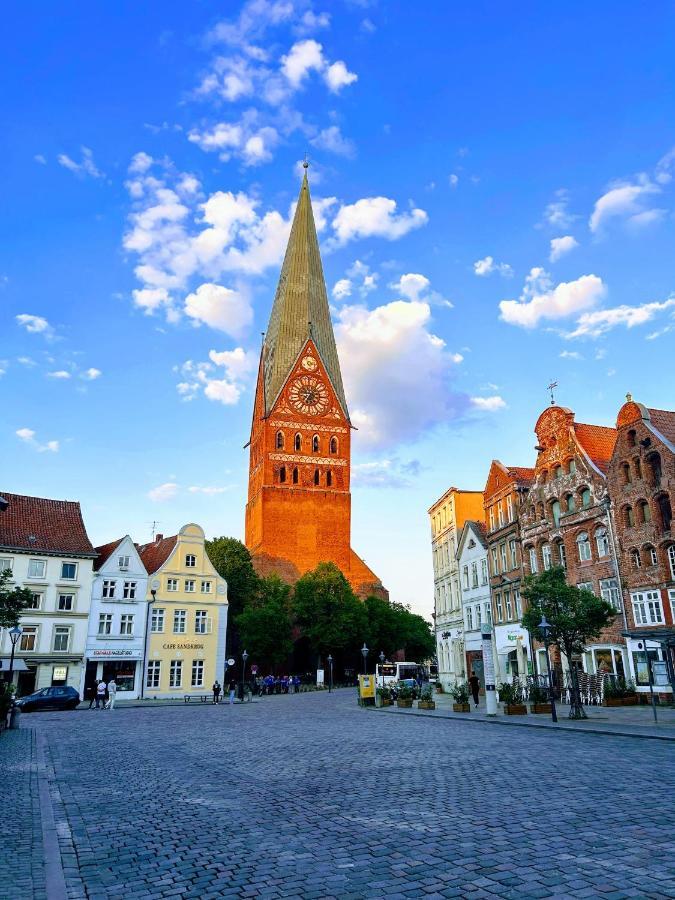 Luneburg Wasserviertel Buitenkant foto